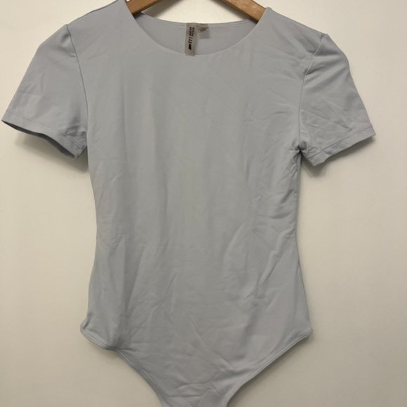 Design Lab | Body Suit - Picture 2 of 3